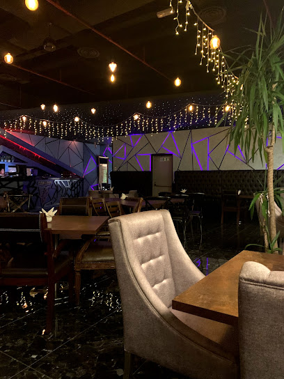مطعم نظيف ولذيذ - Kuwait|Salmiya|Salem Al Mubarak St|83WP+Q6F