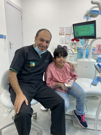 عيادة سن التخصصية للأسنان و ذا ديرماري للجلدية التجميل - Kuwait|Jabriya|1 St|Mazaya 5