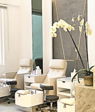 صالون ميزون جلامور للتجميل - الجهراء - +965 565 05666