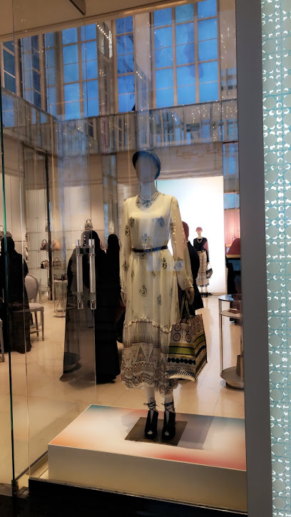 ديور الكويت افنيوز - Kuwait|Kuwait City 13071|5th Ring Road|Kuwait The Avenues Mall Prestige