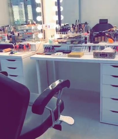 صالون ريد ميست للسيدات - الفروانية - +965 9892 3222