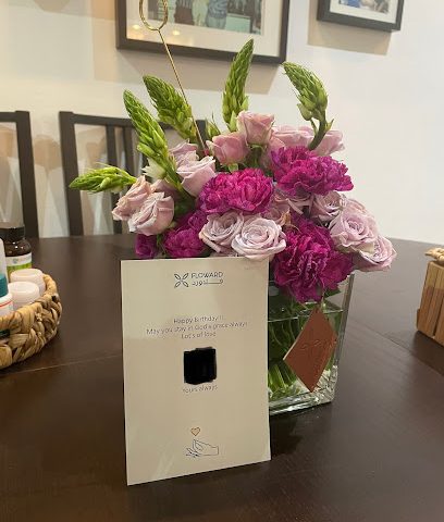 Floward - توصيل الزهور والهدايا اون لاين - حولي - +965 2226 6411