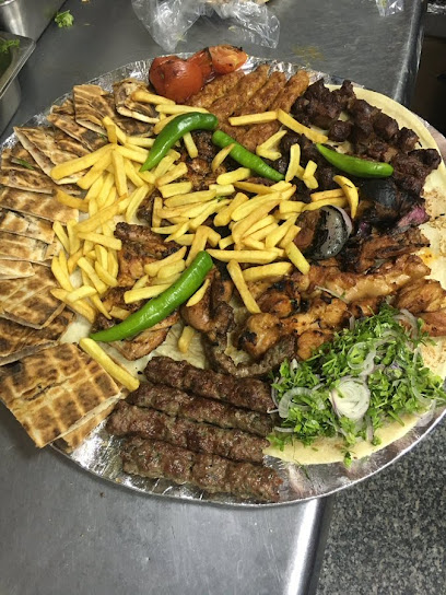 مطعم الراعى - Kuwait|Al Jahra|3 St. 4 Ln|9M38+MVF