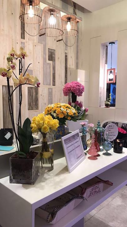 Fileaway Nailspa - Kuwait|Kuwait City|9XCR+4WR