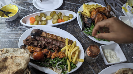 مطعم حديقة دمشق - السالمية - +965 6630 5138