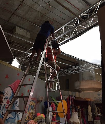 شركة دومينو التجارية - المنقف - +965 2566 2327