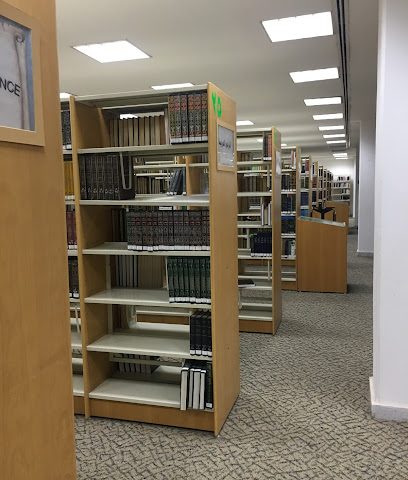 مكتبة عامة - السالمية - +965 2384 0647