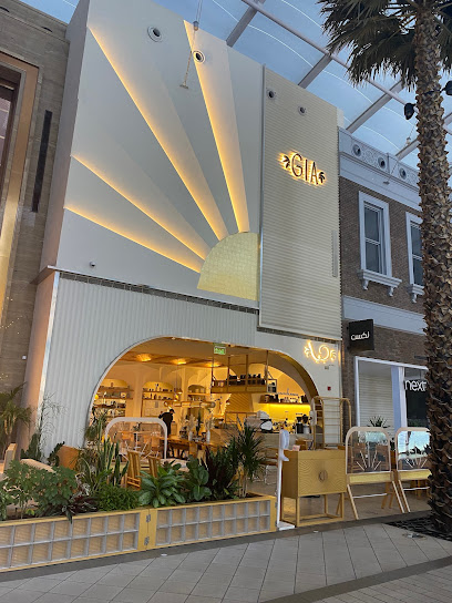 جيا أفينيوز - Kuwait|Debenhams The Avenues Mall Al-Rai-5th Ring Road Al