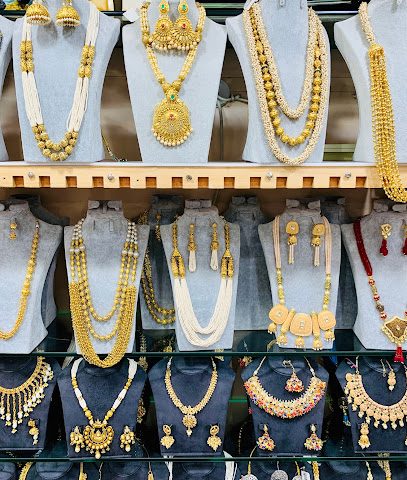 JewellStationKW - مجوهرات ، مستحضرات تجميل ، حقائب ، ساعات ، نظارات شمسية ، عطار بخور ، إكسسوارات شعر - مدينة الكويت - +965 9784 3352