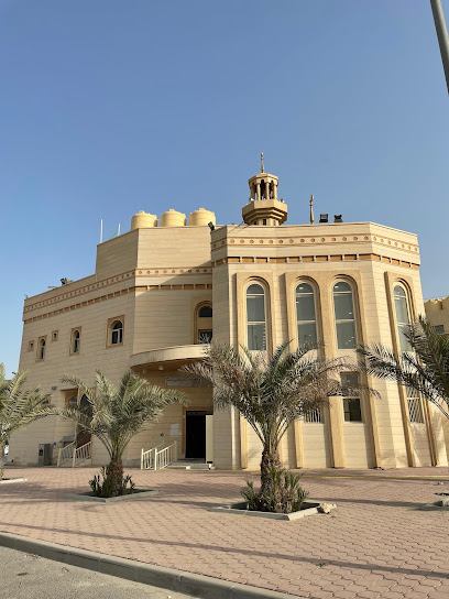 مسجد محمد دهلوس الكريباني - Kuwait|Ahmadi|434W+7QX