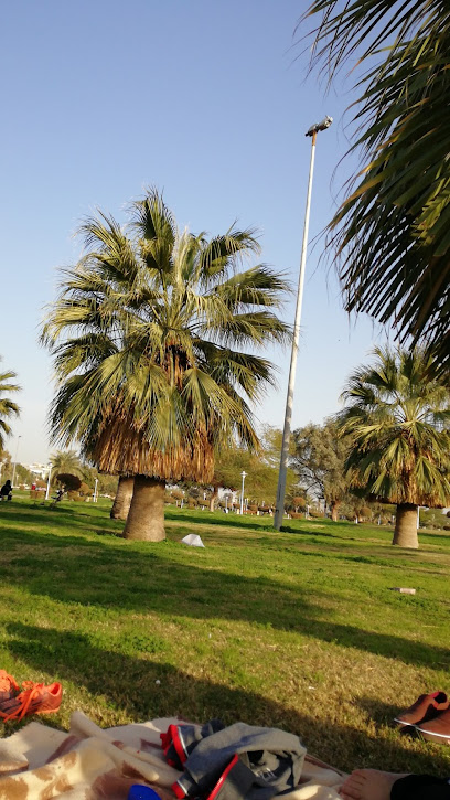 حديقة الشويخ - Kuwait|Shuwaikh Park Walk