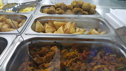 مطعم زكي - السالمية - +965 9447 8786