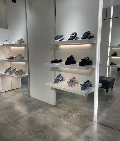 معزة - الشعب - +965 6070 7777