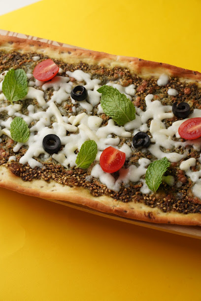 مطعم ويتس - Kuwait|25600|Hawally Ibn Rashed Street Block 1 Building 28 Hawally Kuwait