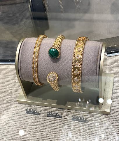 فان كليف أند آربلز (مدينة الكويت - الصالحية مول) - مدينة الكويت - +965 2299 6488