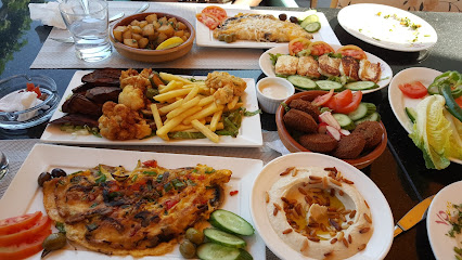 مطعم بيروت 75 - السالمية - +965 552 12616