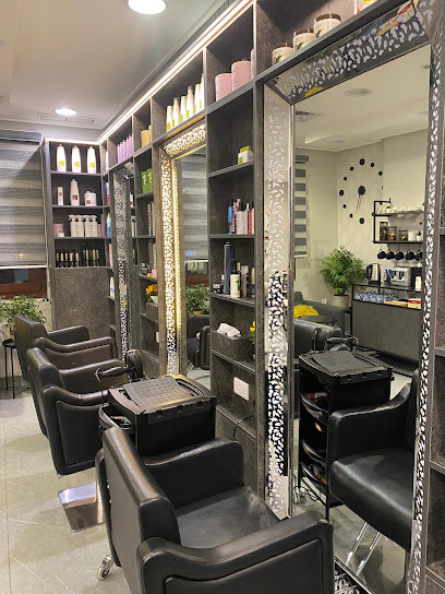 صالون بونيتو ستايلست للسيدات | BONITO STYLIST BEAUTY SALOON - Kuwait|Sabah Al Salem|5 Rd|734P+889