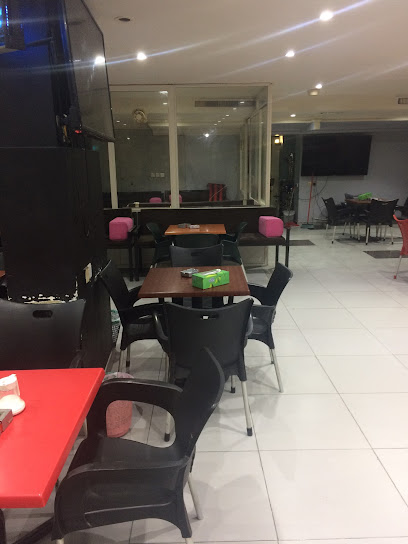 Champions League Cafe - Kuwait|Hawally|82MG+3JC