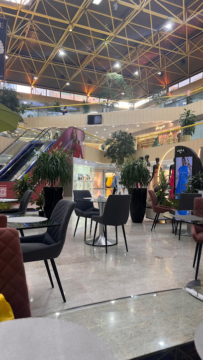 Zahra Cafe - Kuwait|Salmiya|83RC+HP6