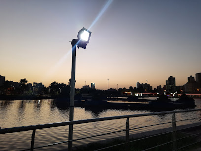 Boulevard lake park - Kuwait City -