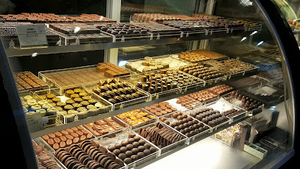 Desserts du Monde Qurain - Al Jahra - +965 9922 2860