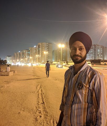 Mahboula bus stop - Al Jahra -