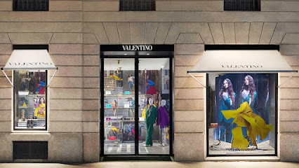 VALENTINO - Al Jahra - +965 2229 9800