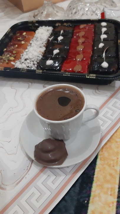 اتيليه المصممه العالميه وسميه الحربي - Kuwait|الجهراء،|4 3 St|8