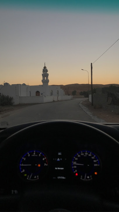 مسجد الصالحين - Oman|Al Hawiyah|Unnamed Road|9RWV+XC6