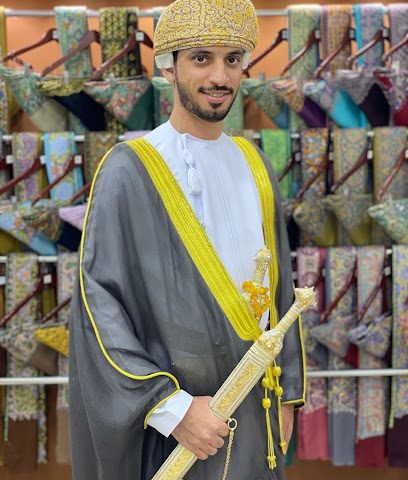 دار الشموخ موقعنا: ولاية منح ، مقابل جامع السلطان قابوس - ولاية منح ، - +968 9800 6224